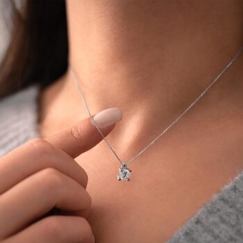 feher-arany-nyaklanc fehér arany nyaklánc