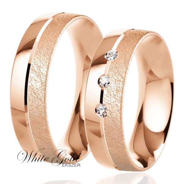 roze-arany-karikagyuru (33) Jégkarc felületű rozé arany karikagyűrű pár három kővel