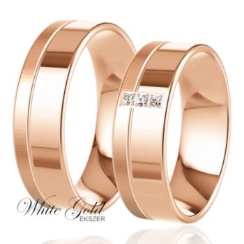 Rozé arany karikagyűrű pár kövekkel díszített női gyűrűvel