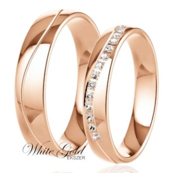 Rozé arany karikagyűrű pár hullámba foglalt kövekkel