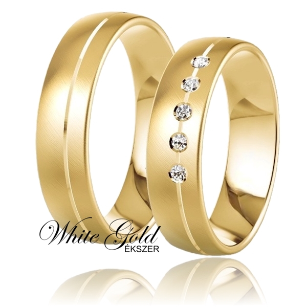 sarga_arany_karikagyuru_41 Letisztult stílusú sárga arany karikagyűrű pár, matt-fényes felülettel és finom vésett vonalperemmel