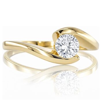 sarga-arany-eljegyzesi-gyuru-37 Sárga arany szoliter eljegyzési gyűrű hullámzó sínnel