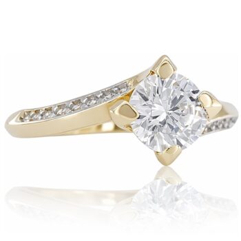 sarga-arany-eljegyzesi-gyuru-59 Sárga arany eljegyzési gyűrű oldalköves kialakítással