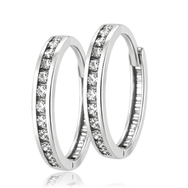 feher-arany-karika-fulbevalo Fehér arany köves karika fülbevaló